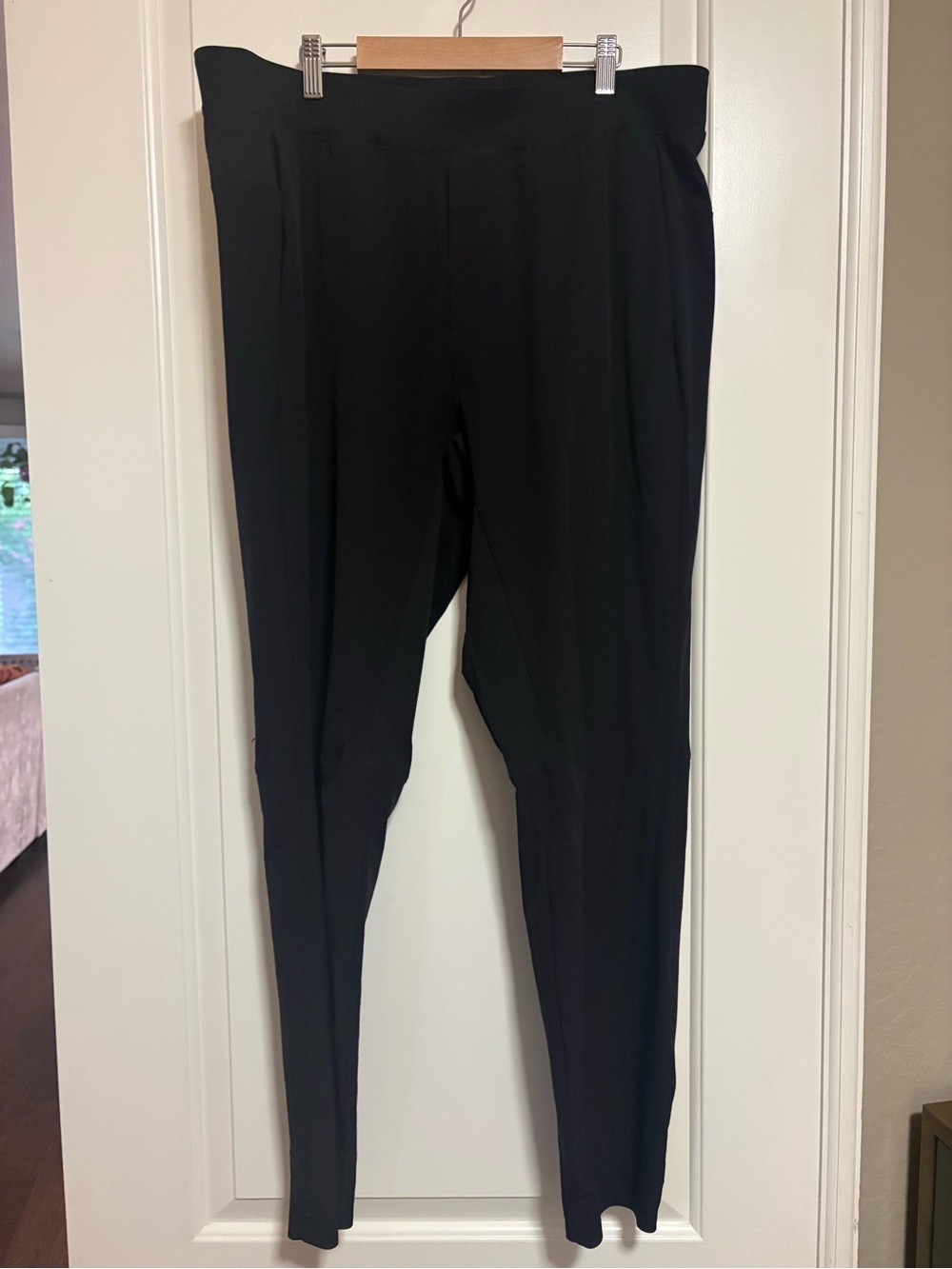 ⚫️⚫️Men’s Lululemon Athletica Black Joggers 🏃